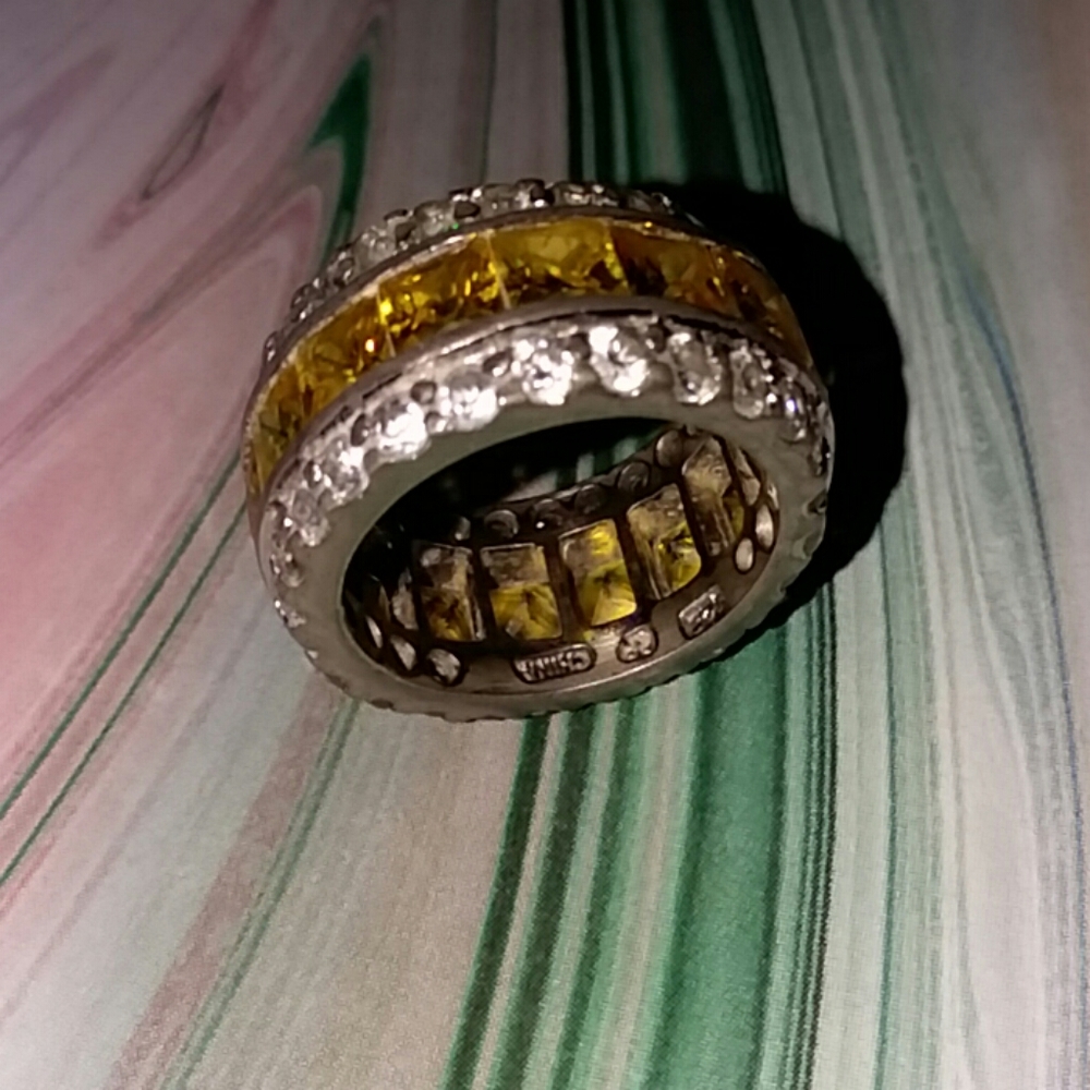 Bella Luce  band ring, yellow & white sz5 - Picture 3 of 6